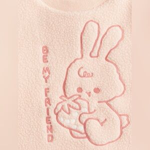 H&M Girl Sherpa Cozy Spring Layering Sweater Strawberry Embroidery Size 4–6 NWOT